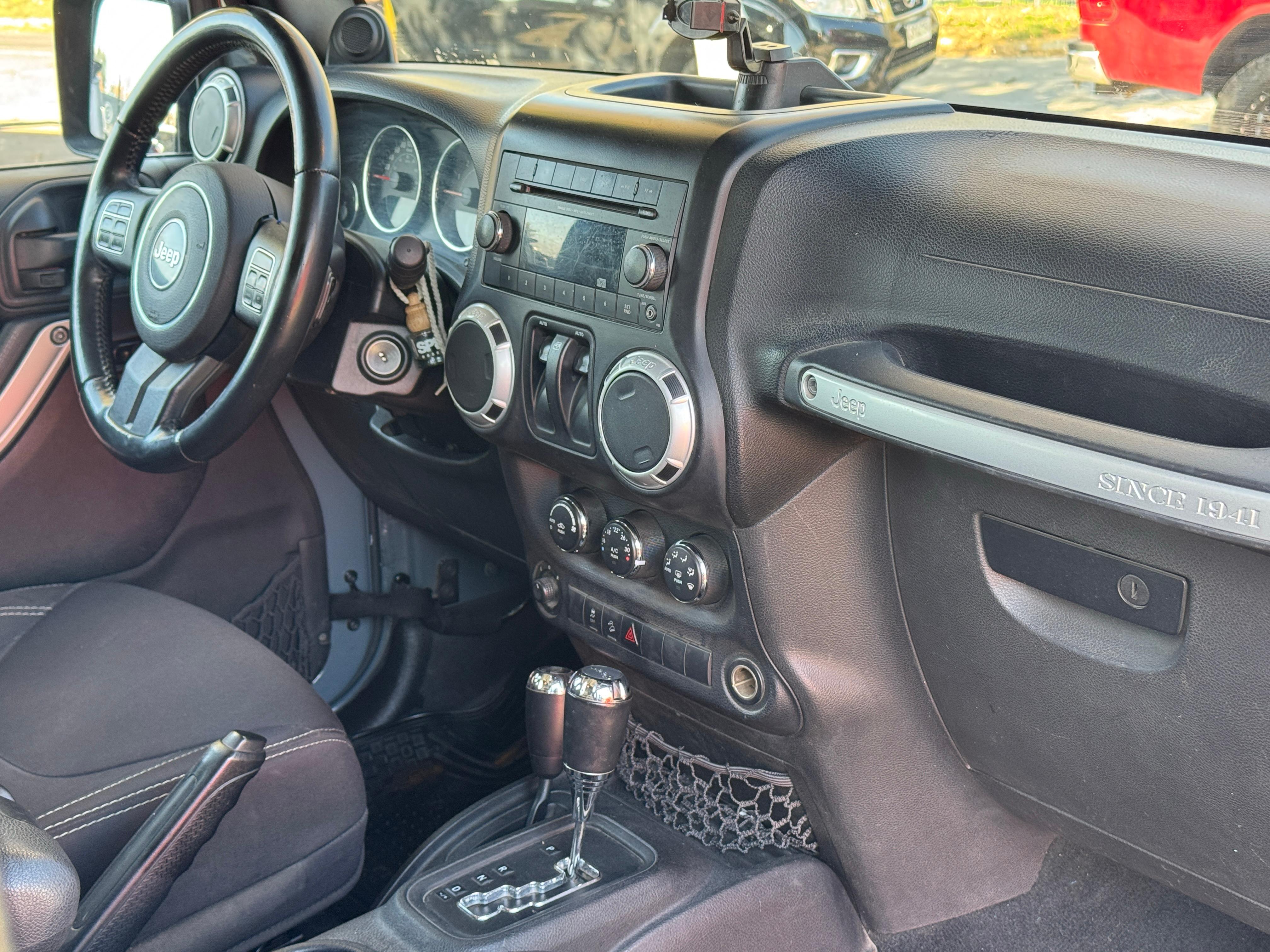 Jeep Wrangler Jk Rubicon — foto 17 de 18