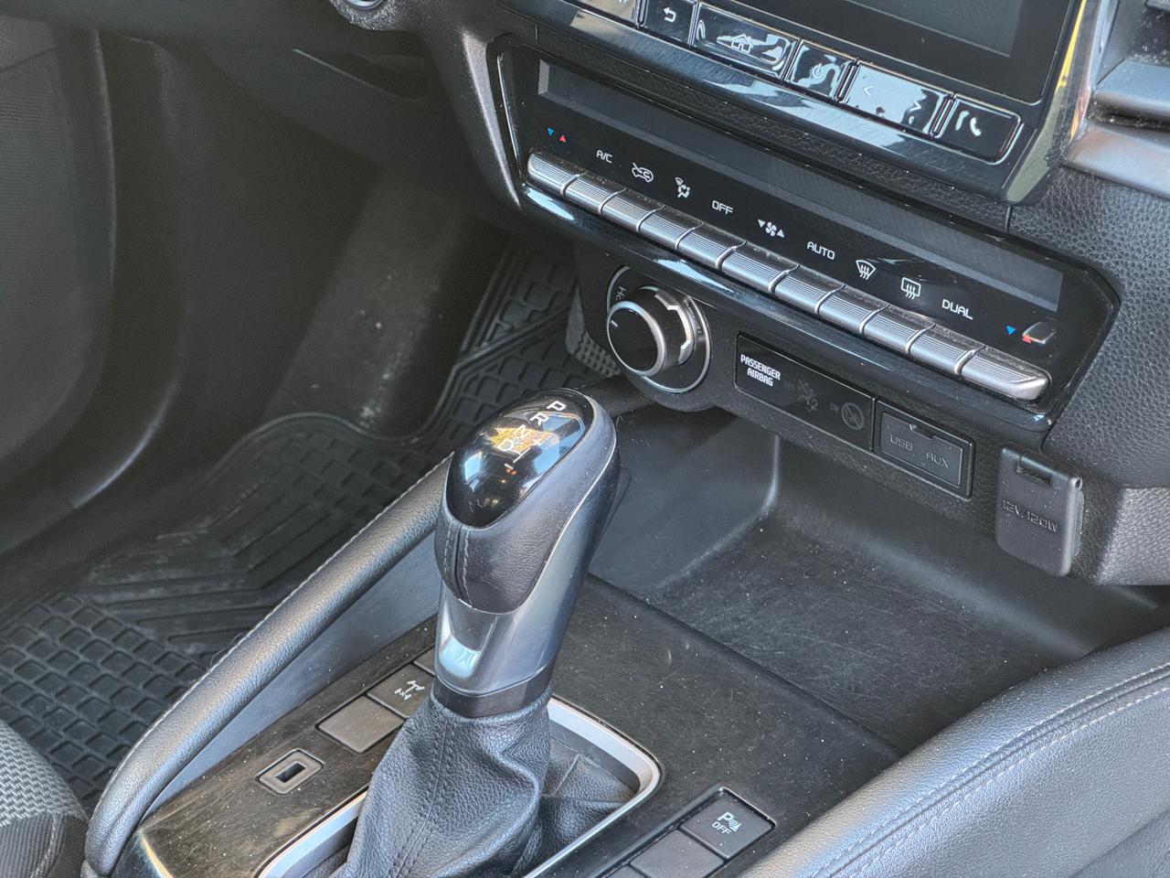 Mazda Bt-50 High — foto 20 de 21