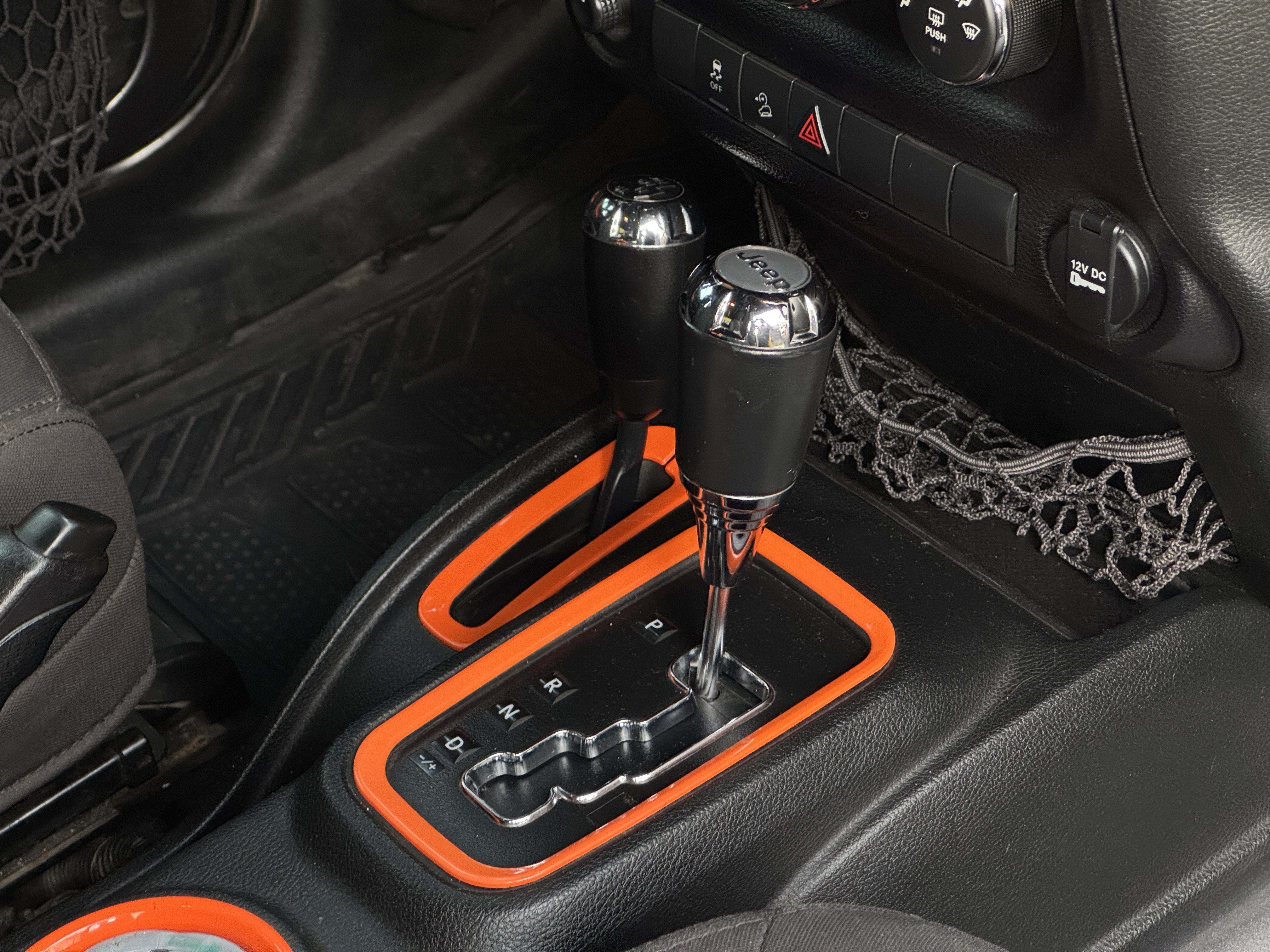Jeep Wrangler Jk Sport — foto 16 de 17