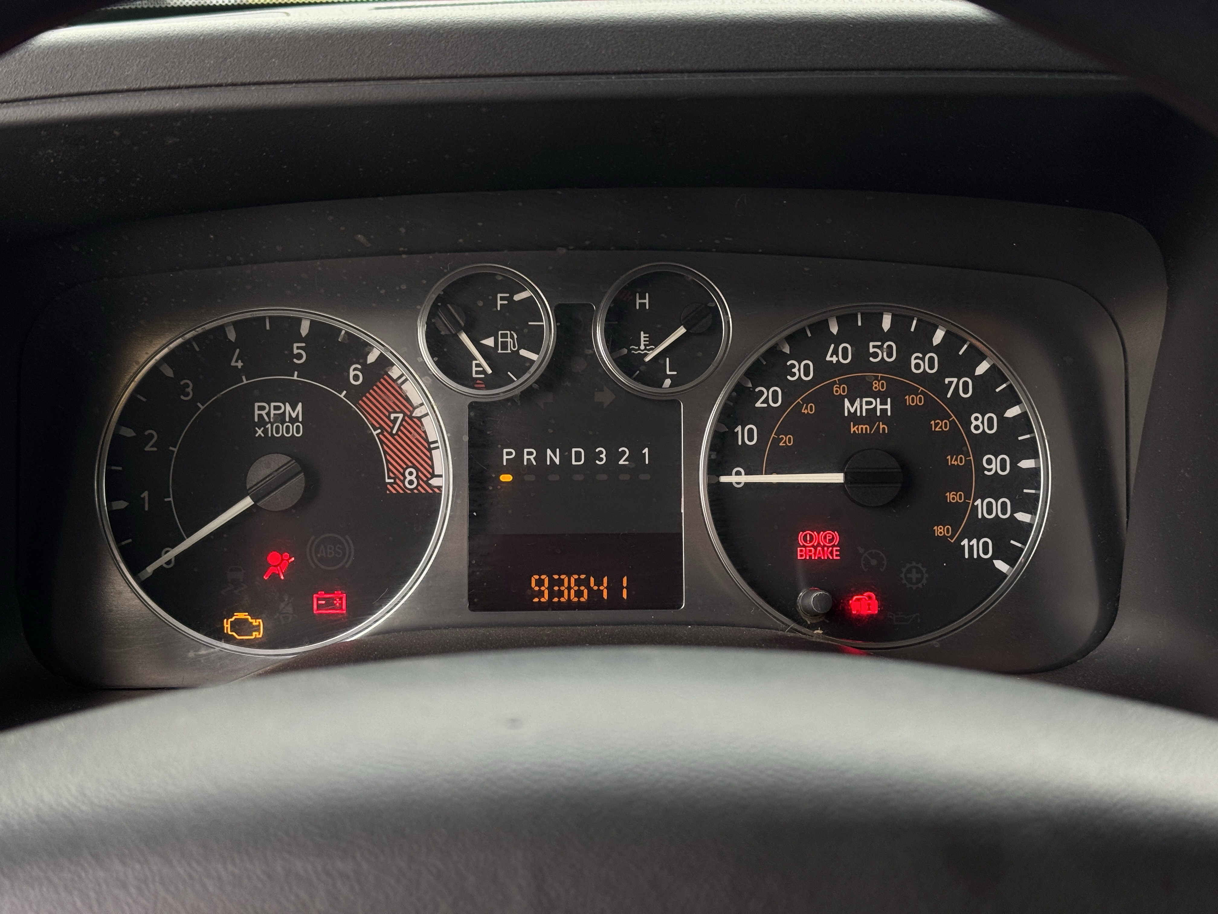 Hummer H3 — foto 15 de 21