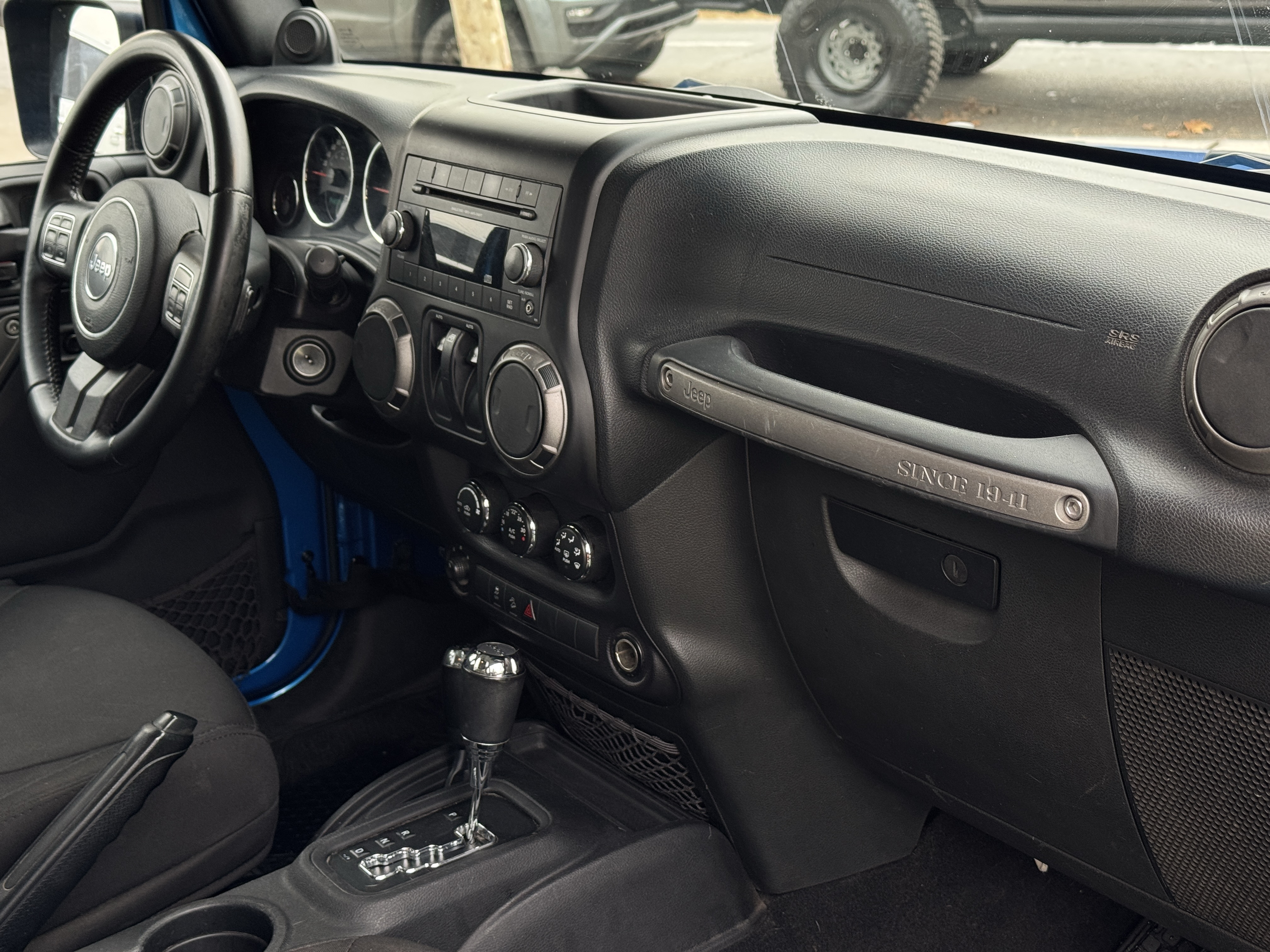 Jeep Wrangler Jk Sport Crd — foto 17 de 18