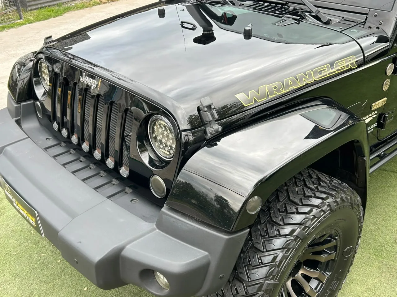 Jeep Wrangler Unltd Sahara — foto 4 de 18