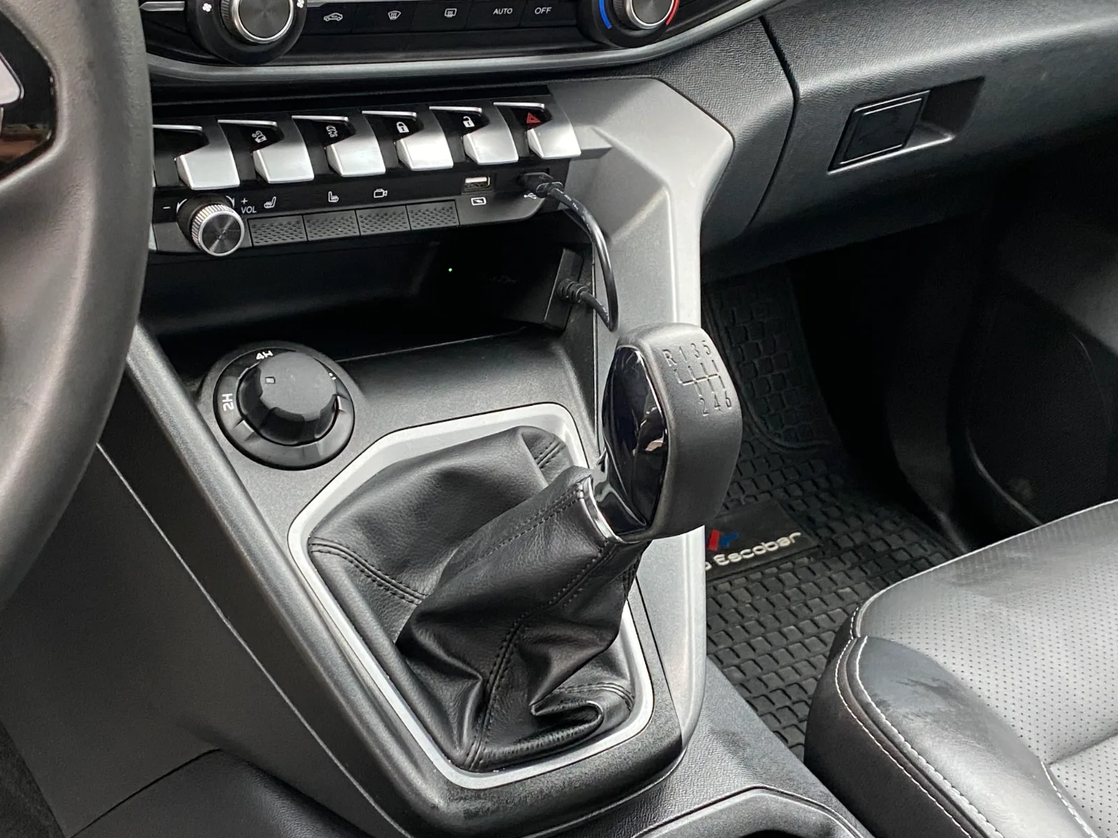 Changan Hunter Elite Sport — foto 15 de 18