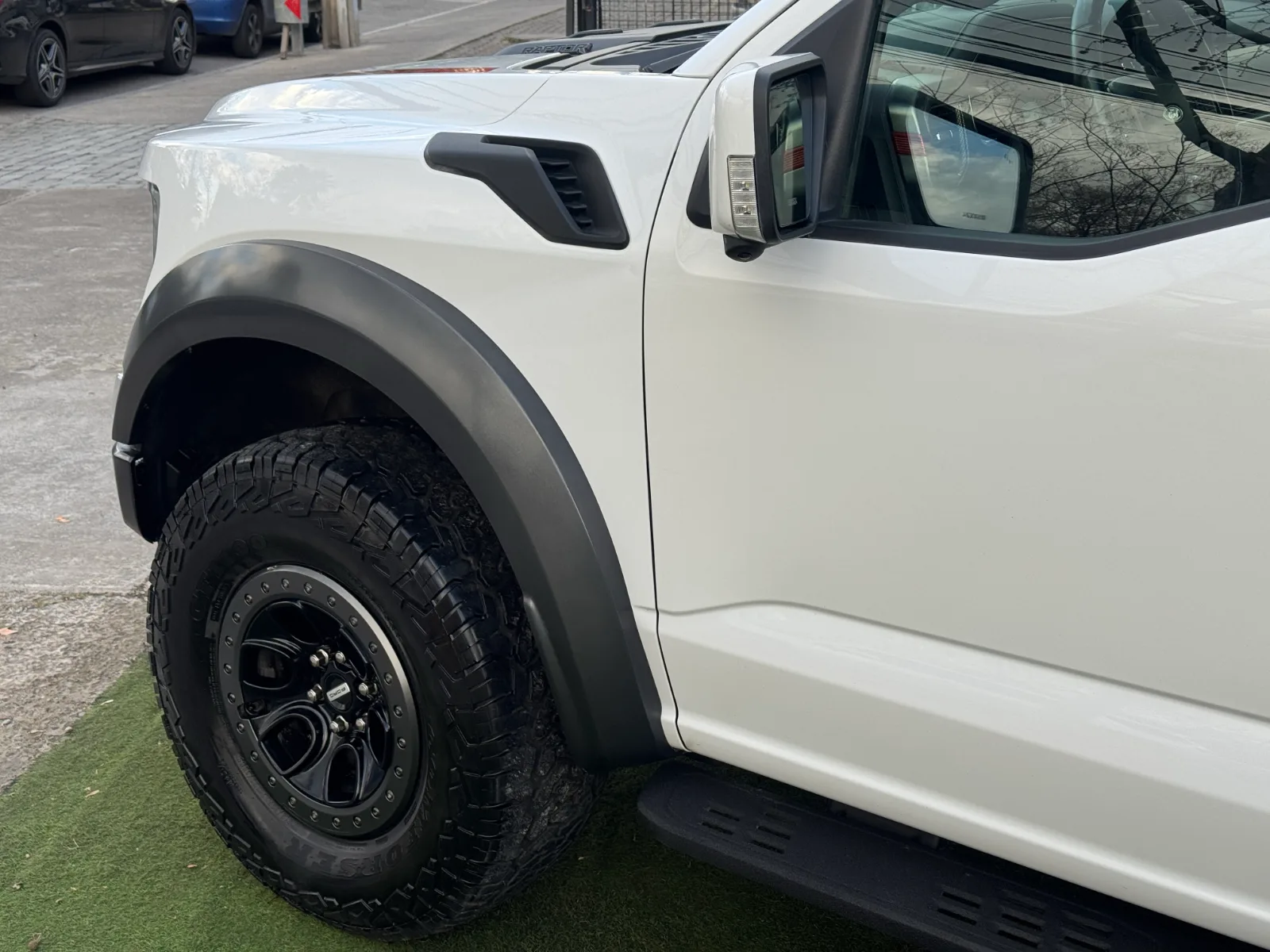 Ford F-150 Raptor — foto 9 de 20