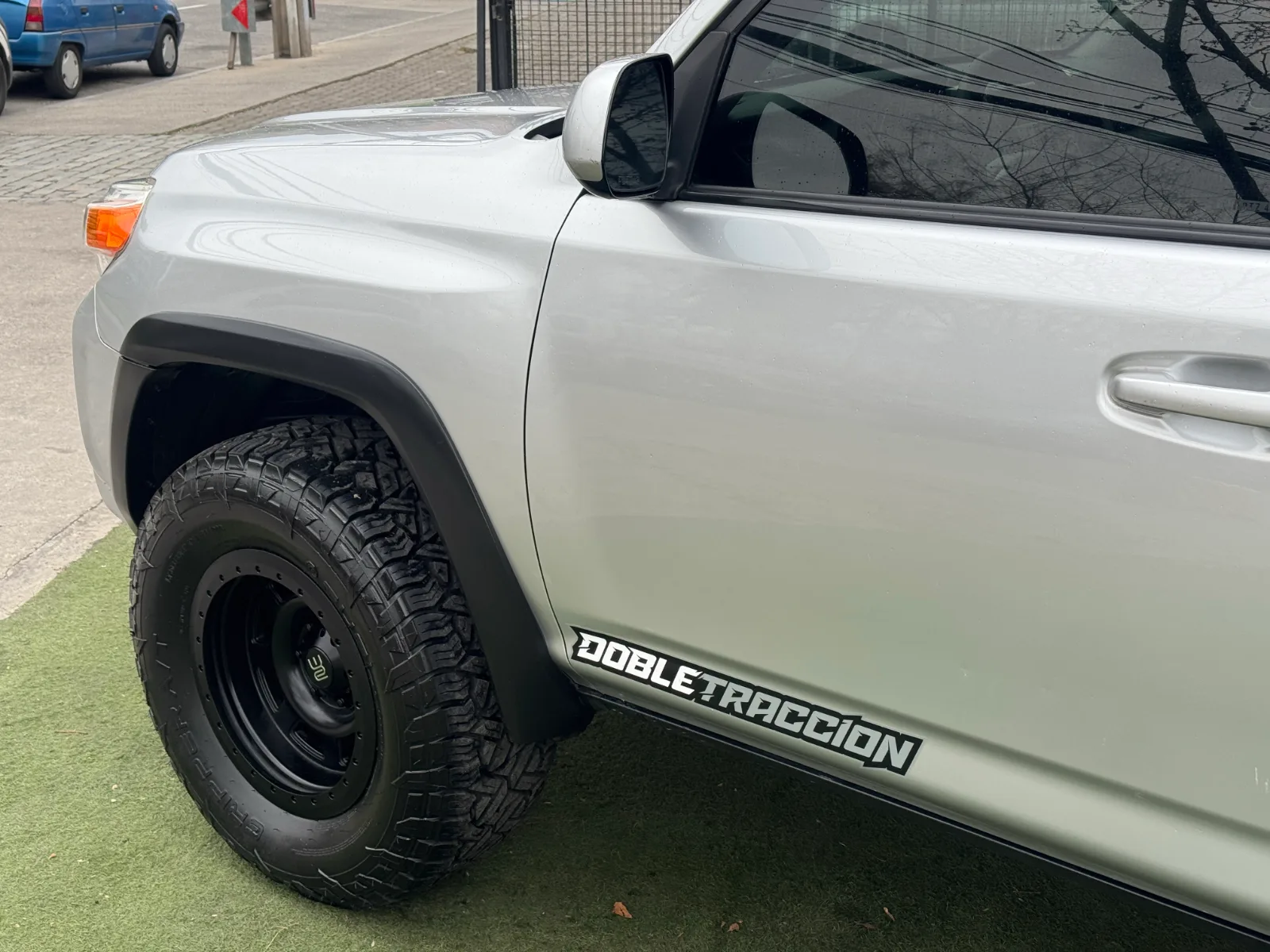 Toyota 4Runner Sr5 — foto 10 de 20