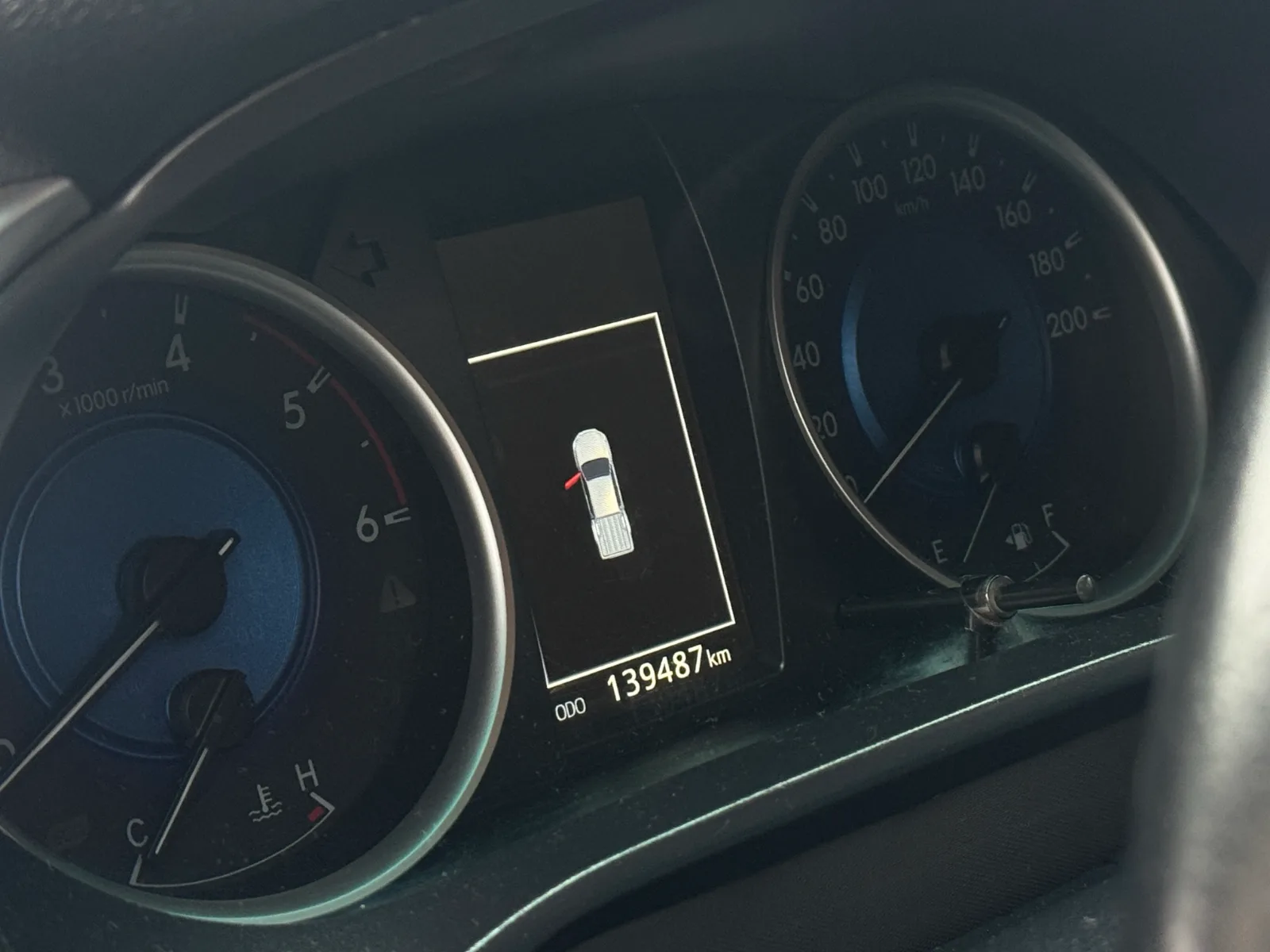 Toyota Hilux Srv — foto 15 de 20