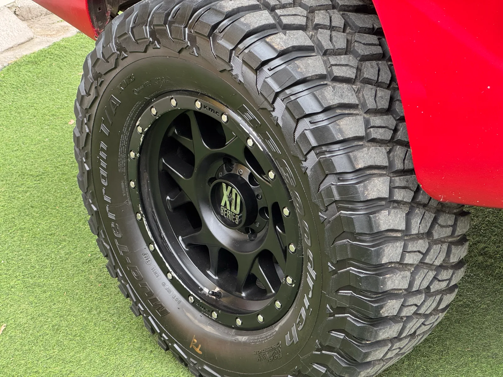 Toyota Hilux — foto 10 de 17