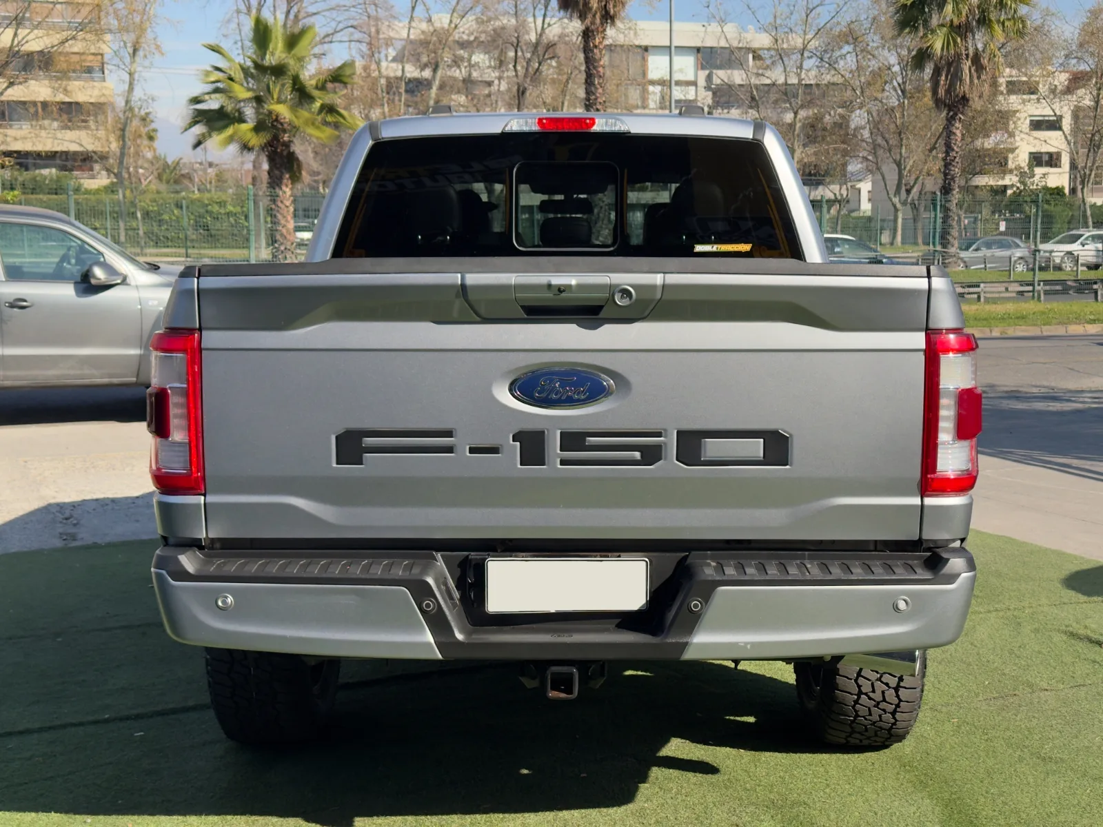 Ford F-150 Lariat Sport — foto 6 de 19