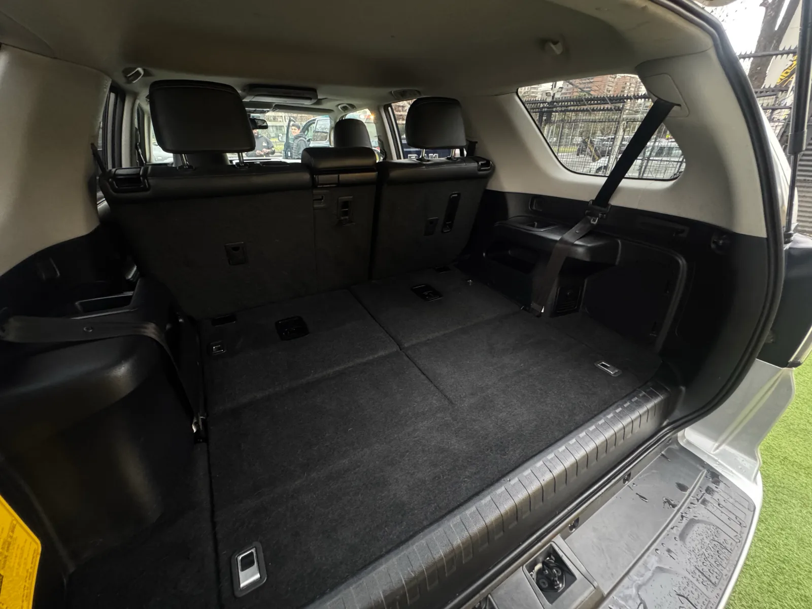 Toyota 4Runner — foto 17 de 17