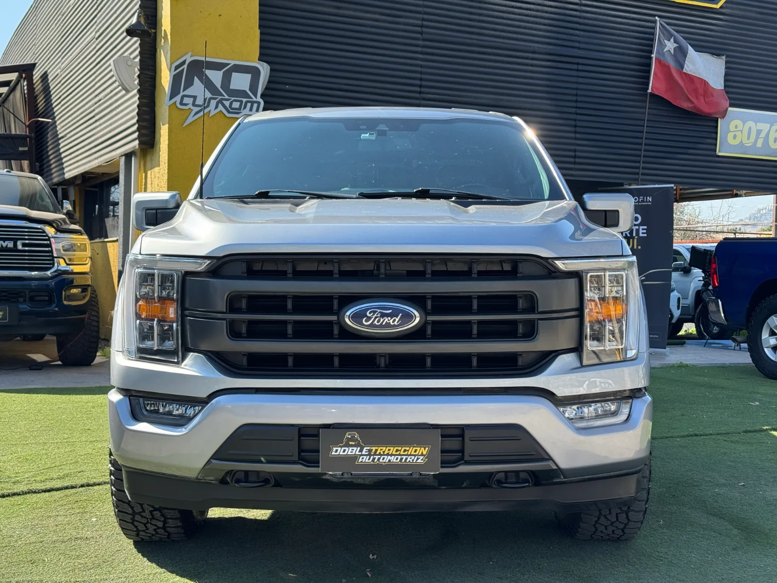 Ford F-150 Lariat Sport — foto 2 de 19