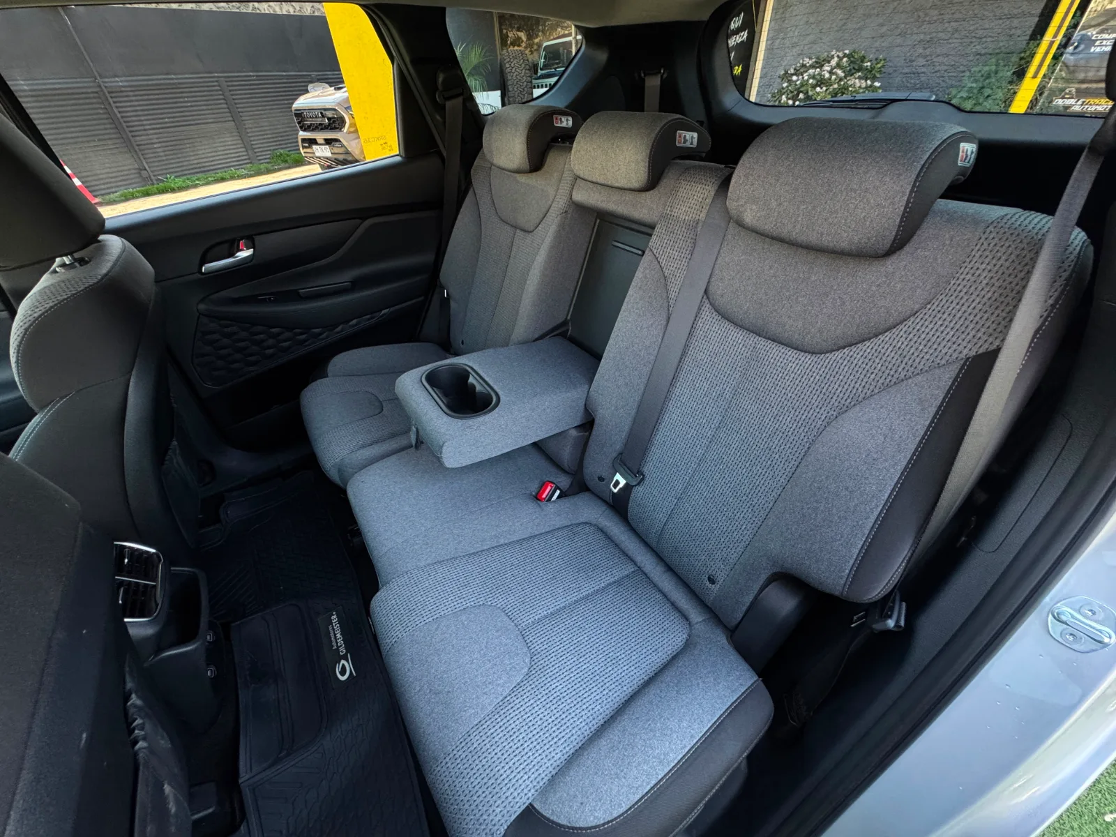 Hyundai Santa Fe Plus — foto 18 de 21
