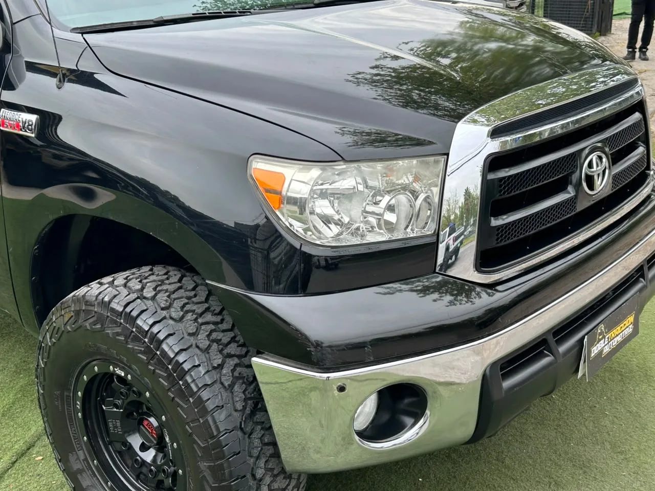 Toyota Tundra — foto 11 de 19