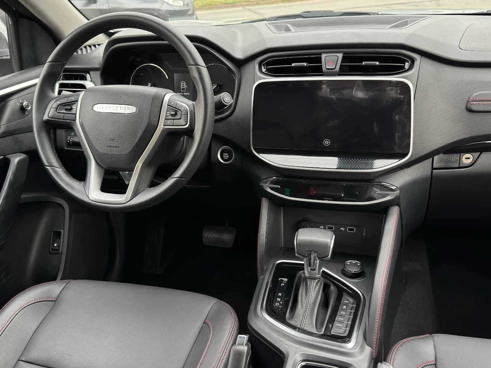 Maxus T60 — foto 20 de 20