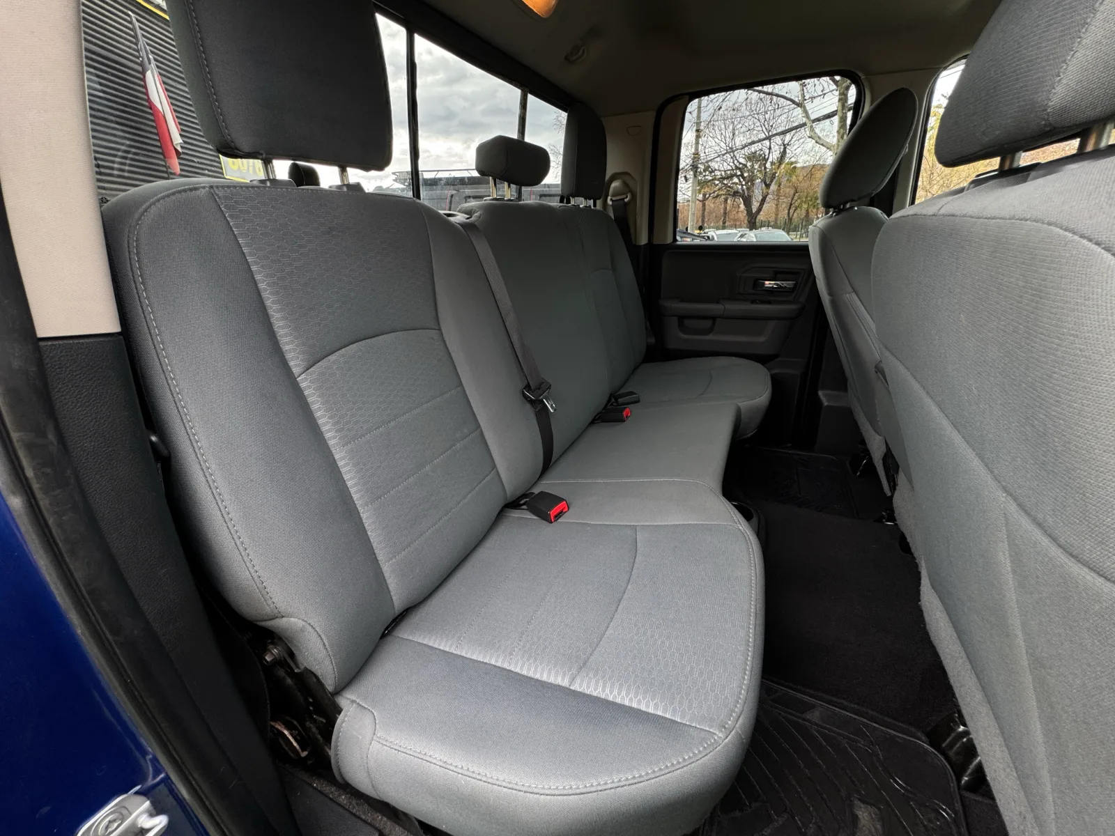 RAM 1500 Slt — foto 19 de 19