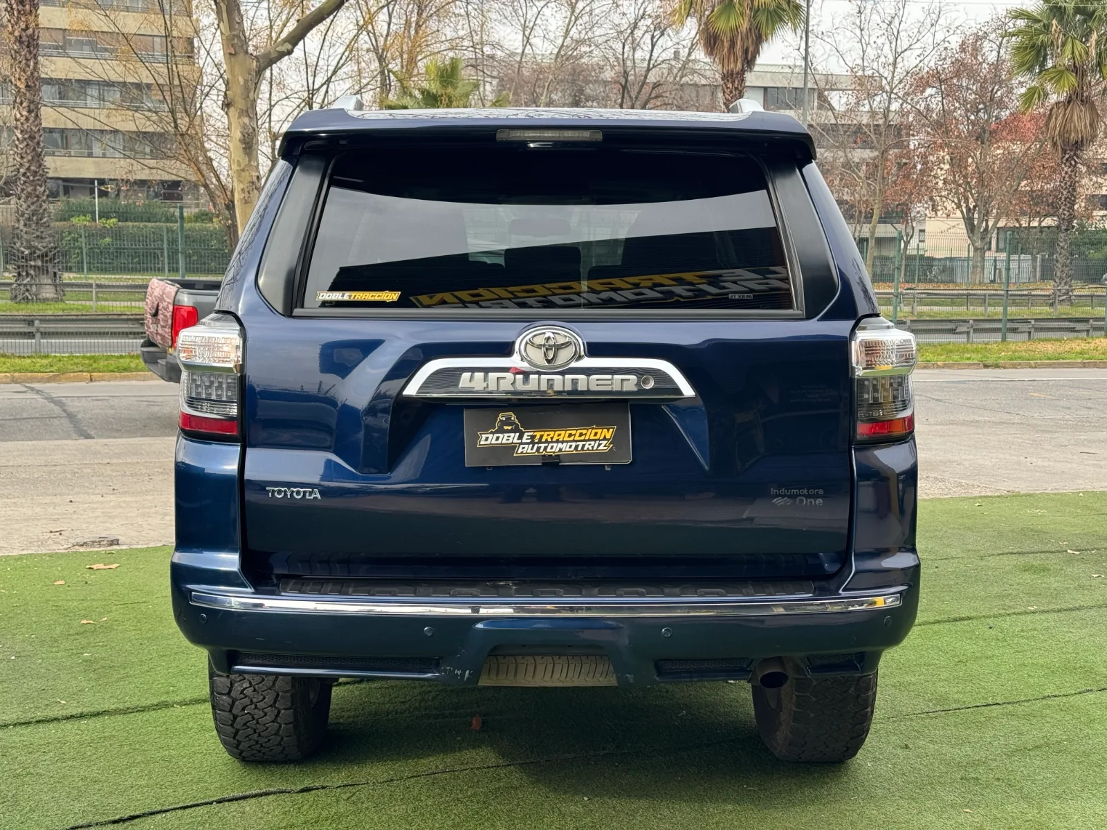Toyota 4Runner — foto 7 de 19