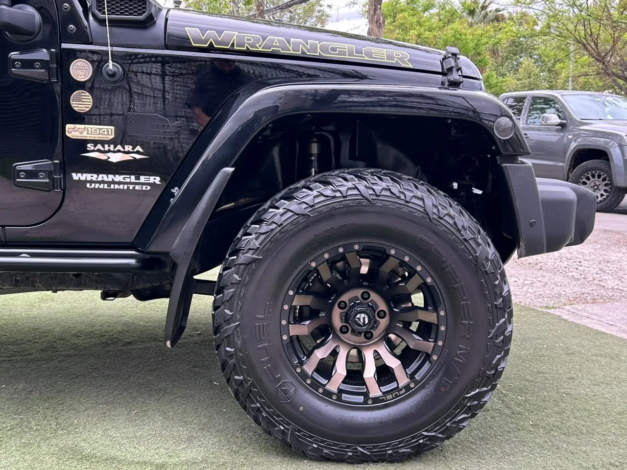 Jeep Wrangler Unltd Sahara — foto 10 de 18
