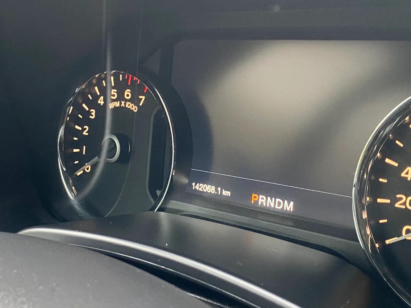 Ford F-150 Lariat Sport — foto 17 de 20