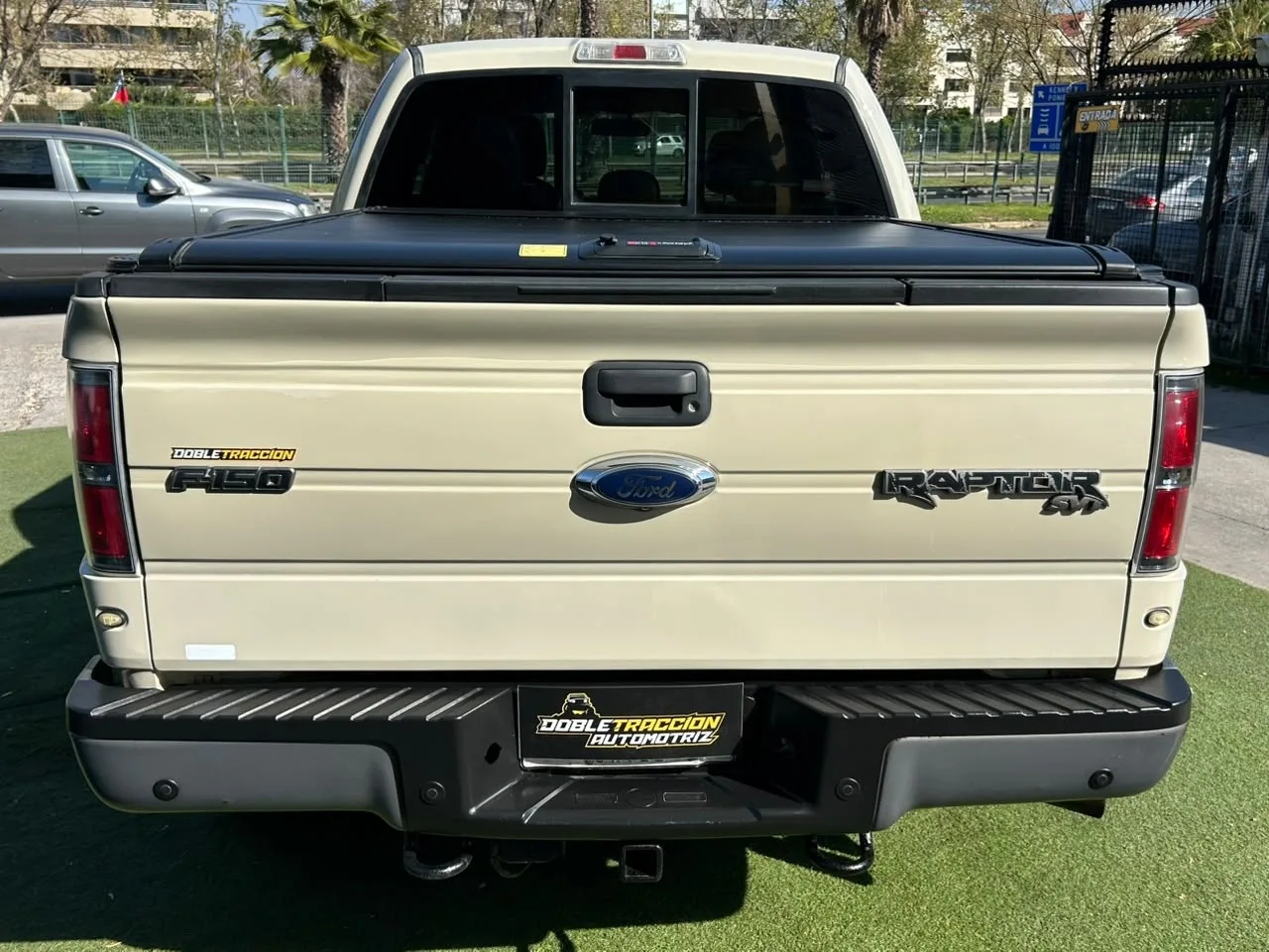 Ford F-150 Raptor Svt — foto 8 de 21