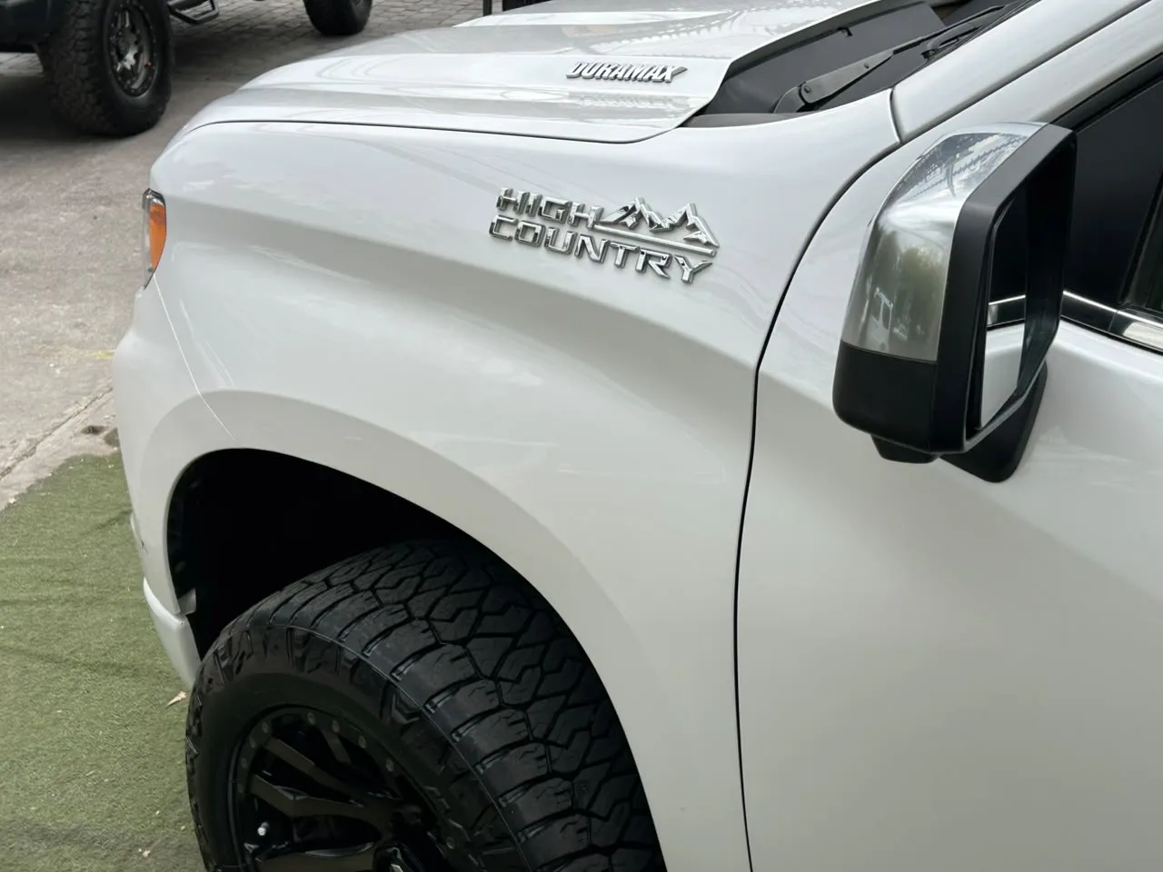 Chevrolet Silverado High Country Duramax Iva Incluido — foto 4 de 18
