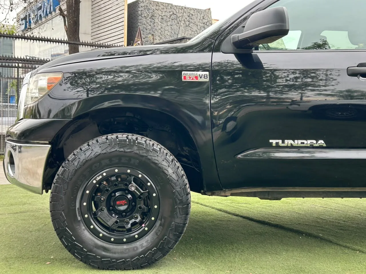 Toyota Tundra — foto 4 de 19
