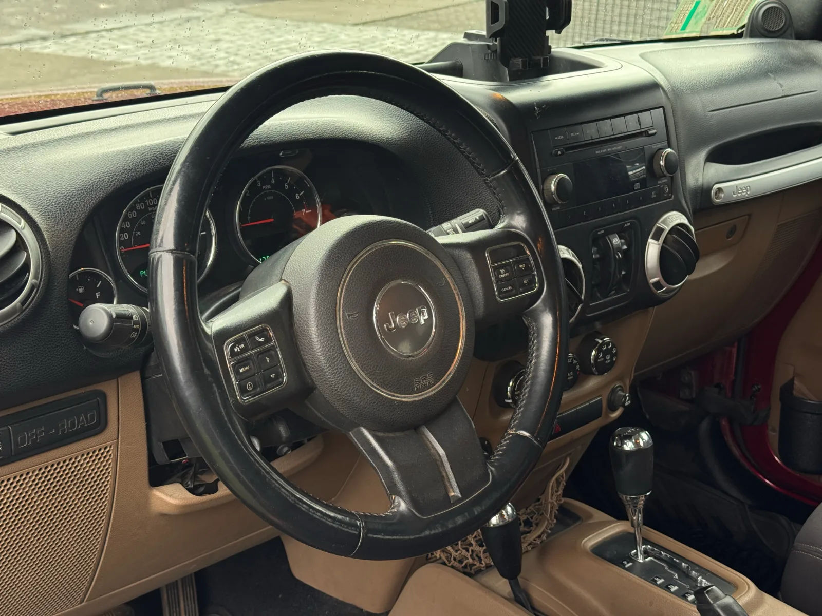 Jeep Wrangler Jku Rubicon — foto 13 de 19