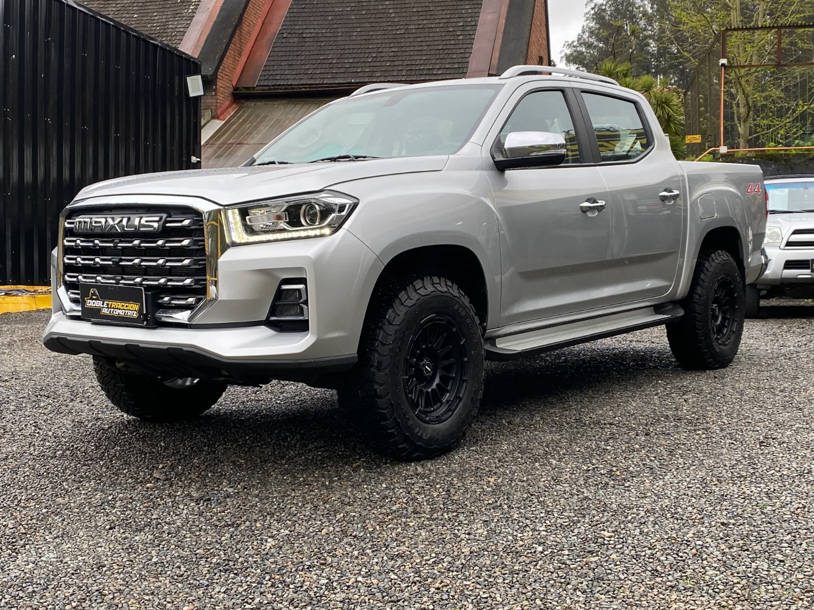 Maxus T60 — foto 4 de 20