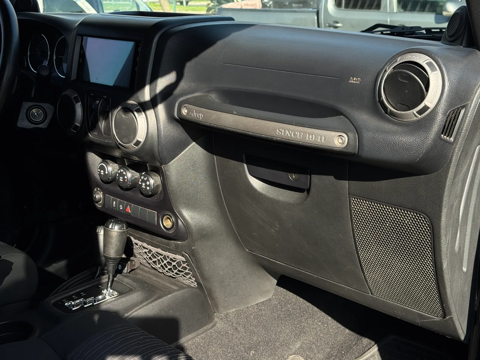 Jeep Wrangler Jk Sport — foto 17 de 17