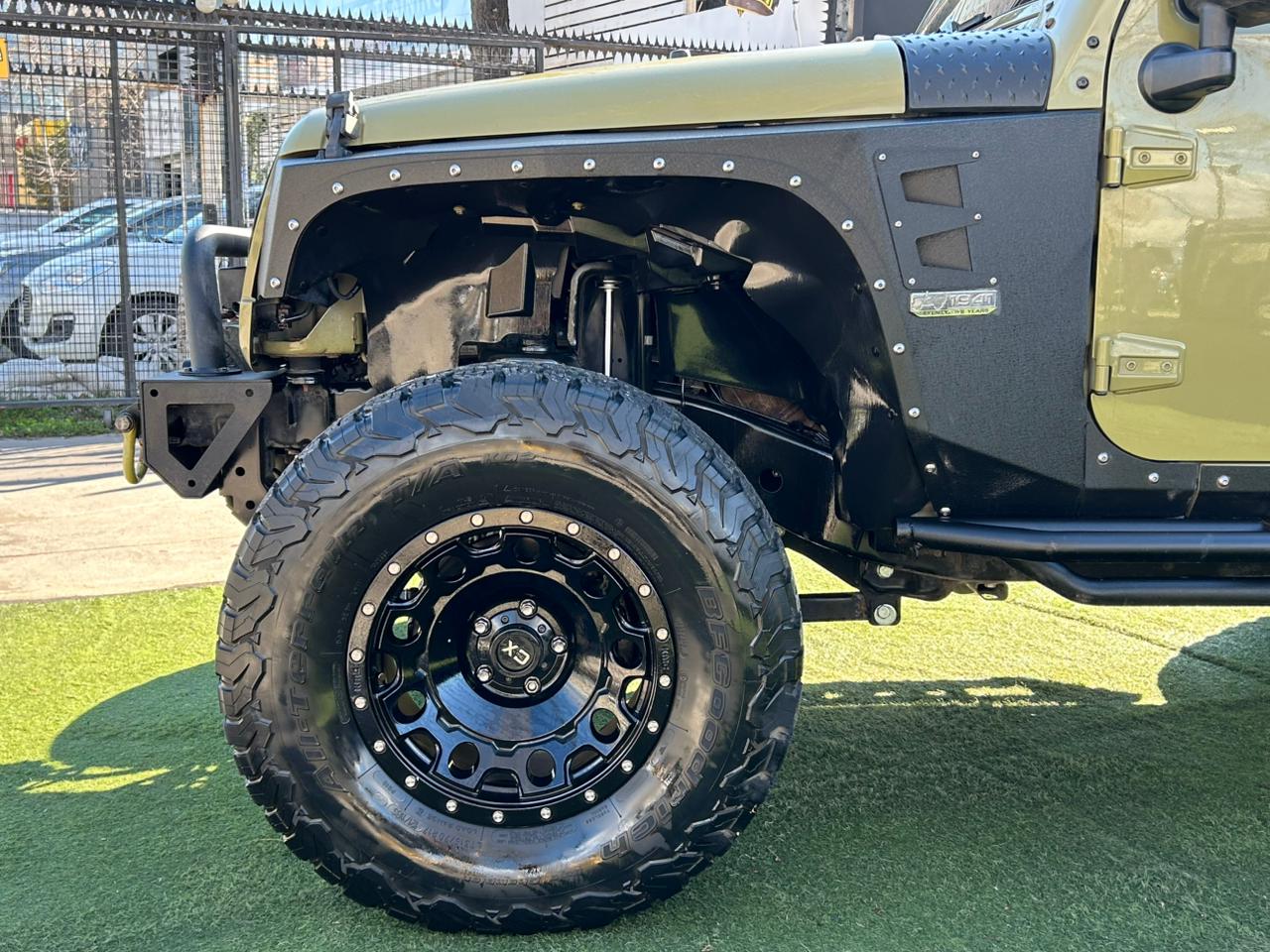 Jeep Wrangler Sport — foto 5 de 16