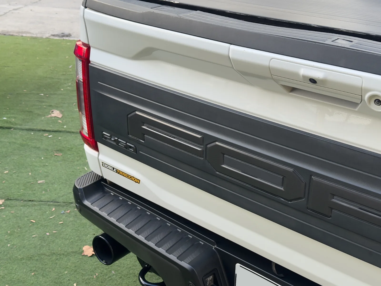 Ford F-150 Raptor — foto 11 de 20