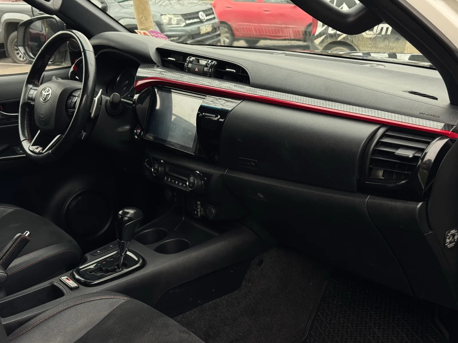 Toyota Hilux Gr — foto 19 de 21