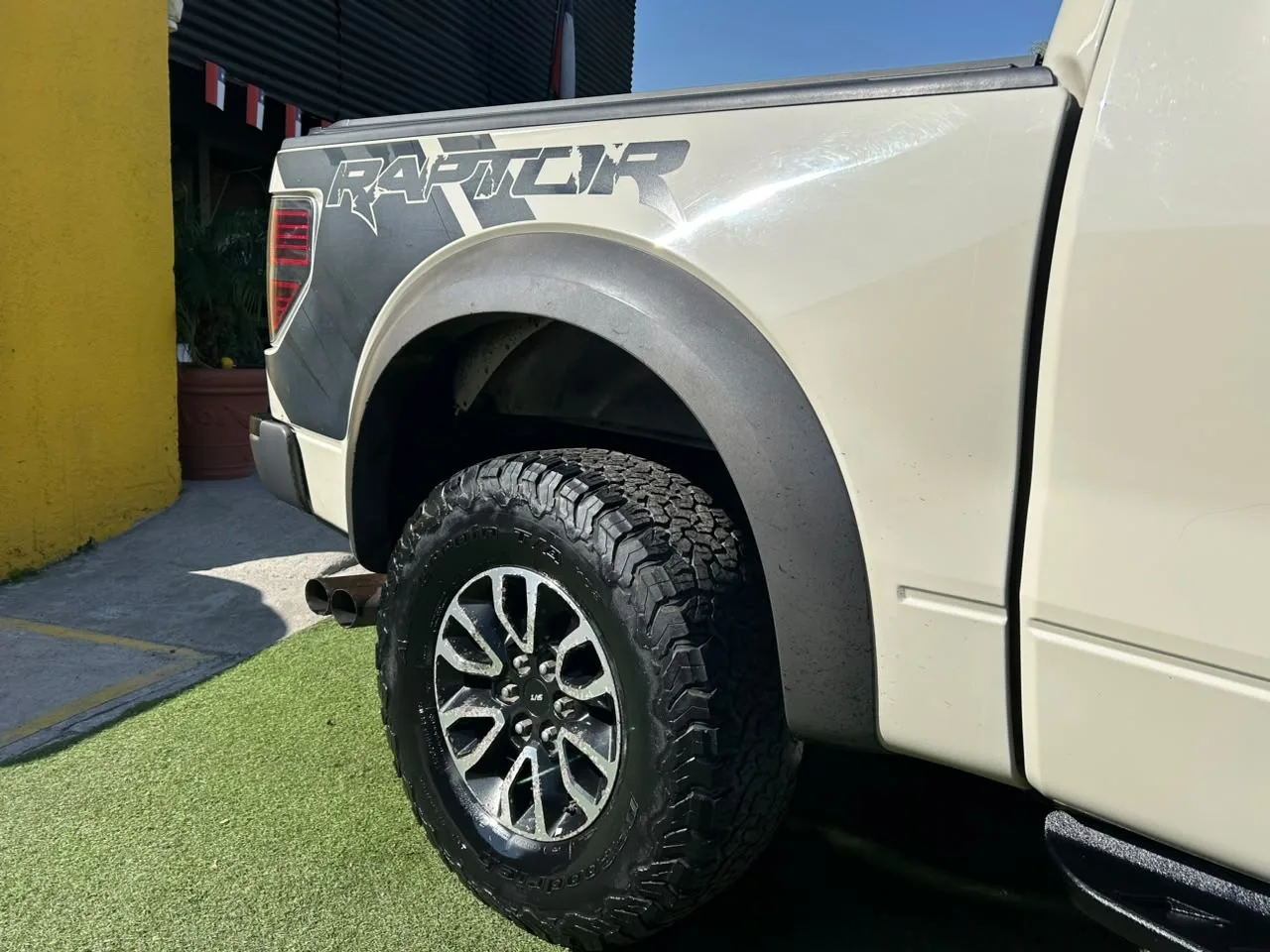 Ford F-150 Raptor Svt — foto 10 de 21