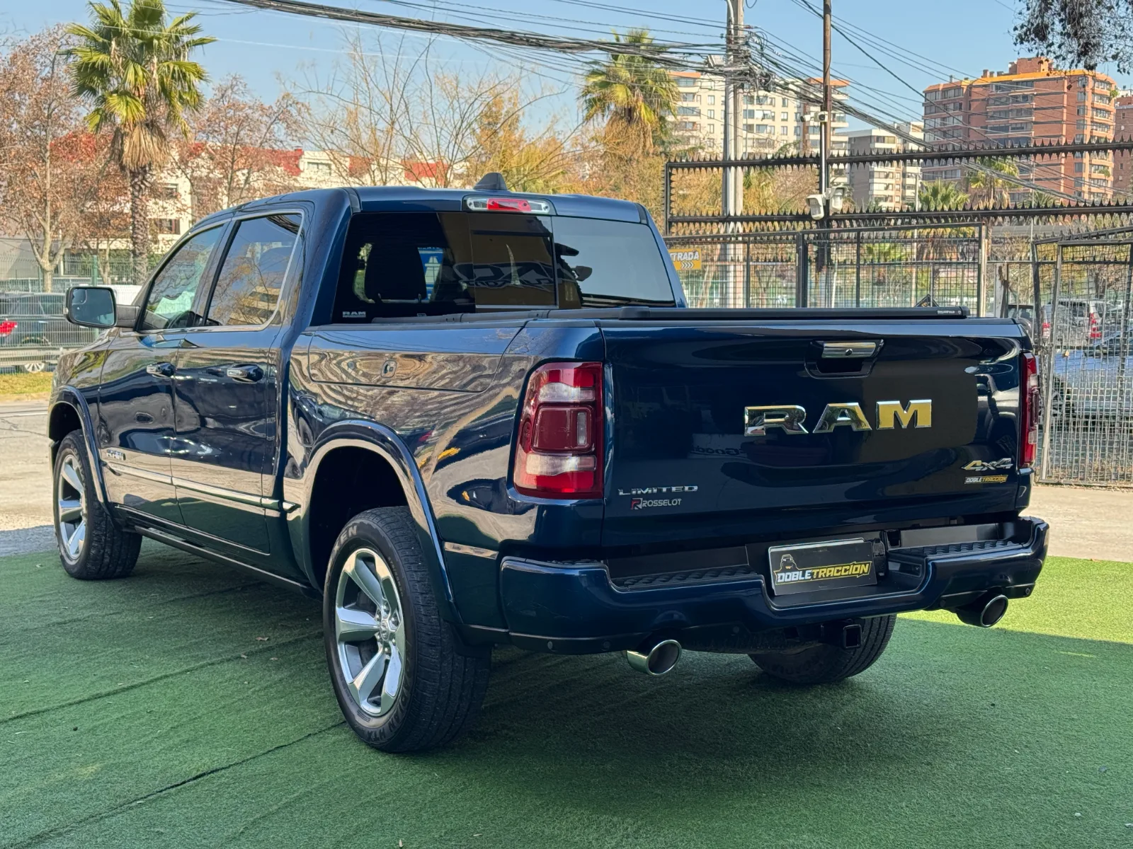 RAM 1500 — foto 5 de 21