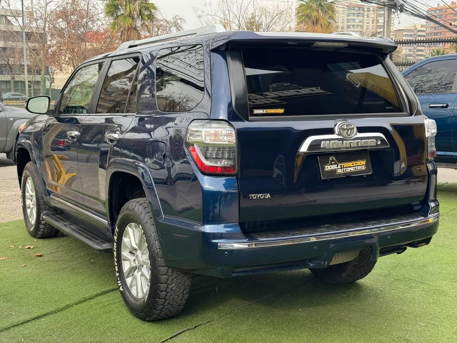Toyota 4Runner — foto 6 de 19