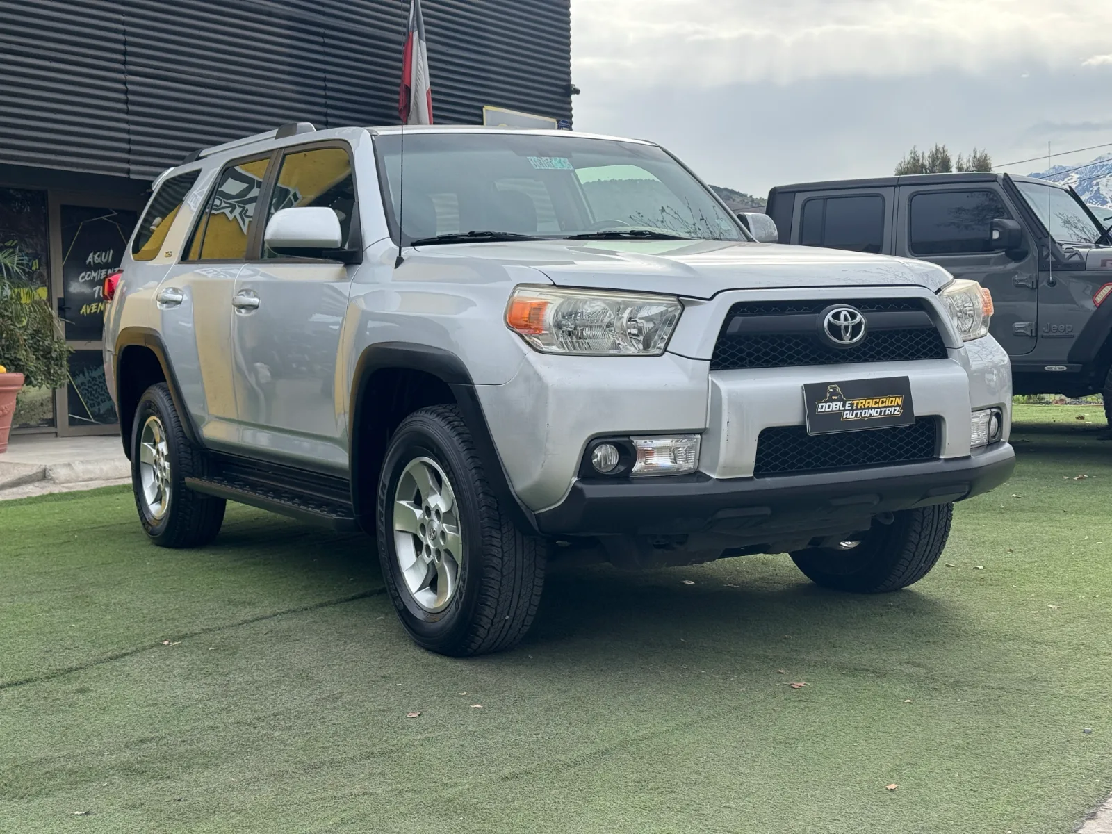 Toyota 4Runner Sr5
