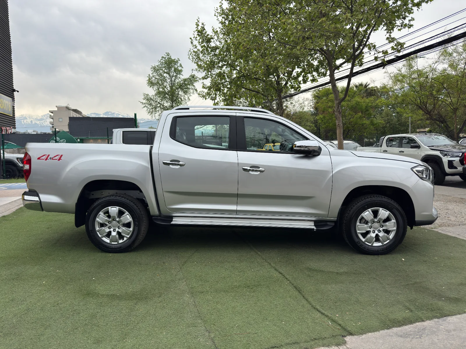 Maxus T60 — foto 8 de 20