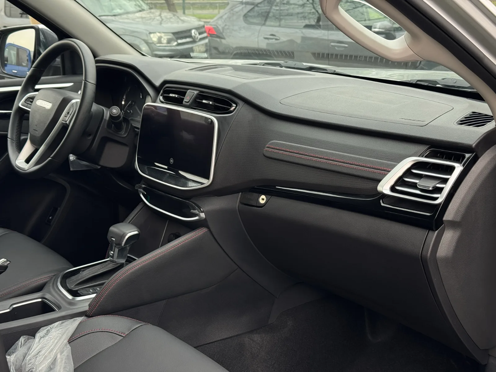 Maxus T60 — foto 17 de 20