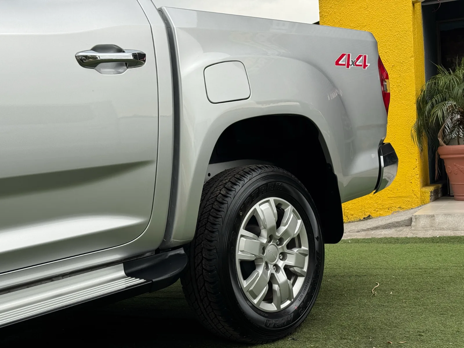 Maxus T60 — foto 11 de 20