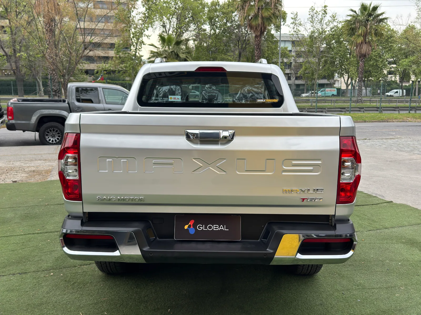 Maxus T60 — foto 6 de 20