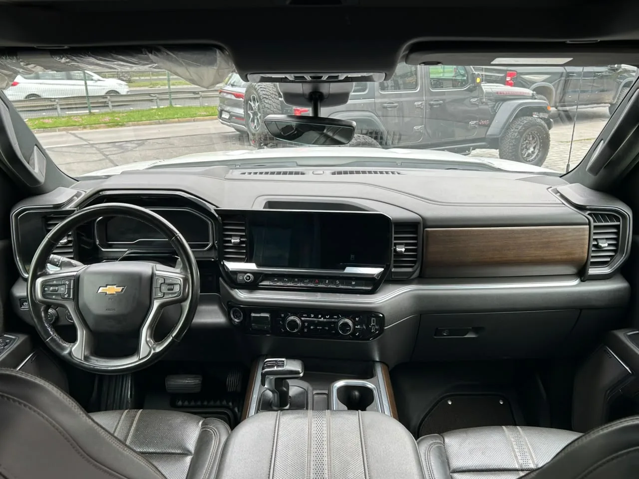 Chevrolet Silverado High Country Duramax Iva Incluido — foto 18 de 18