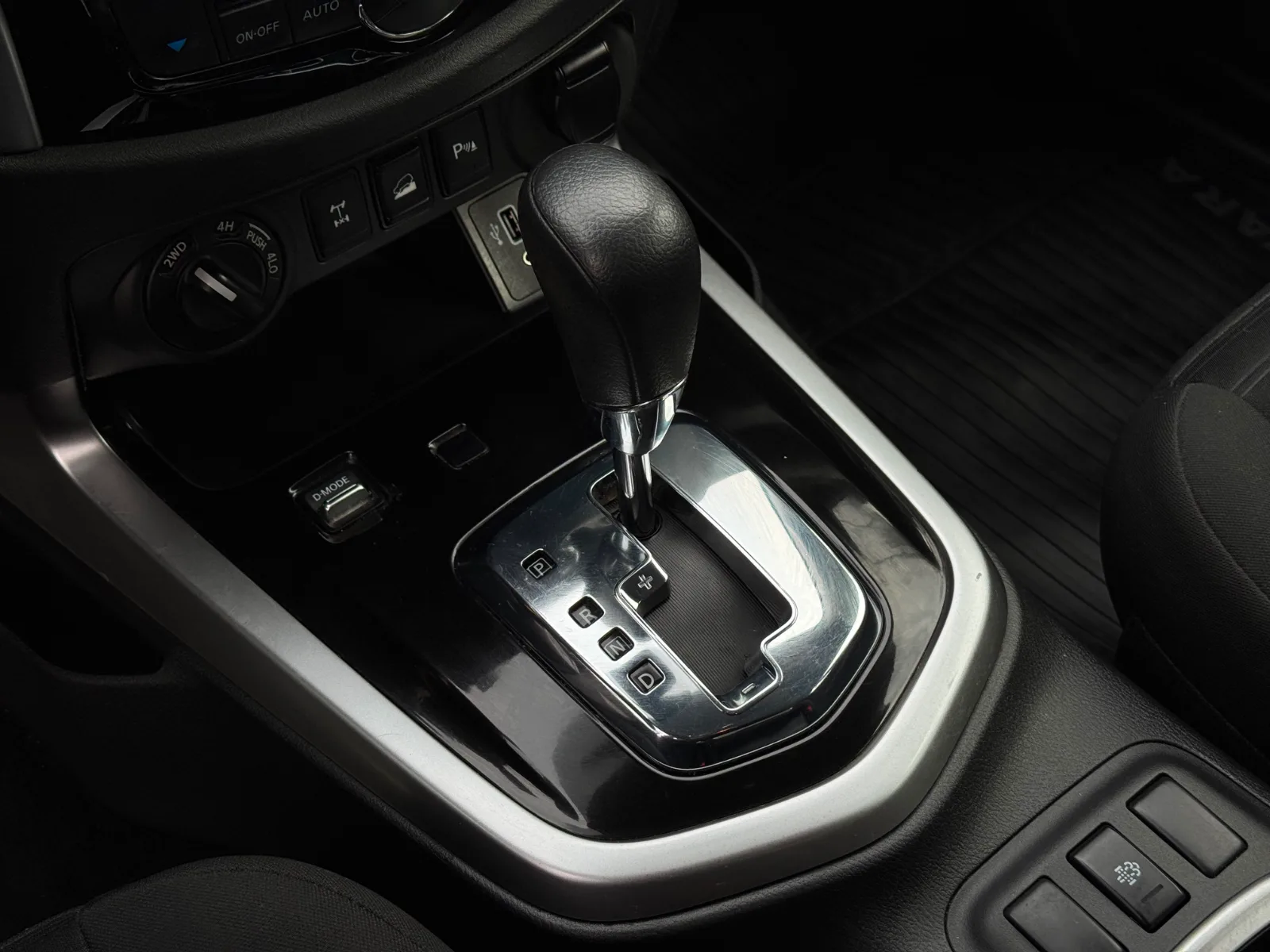 Nissan Navara Xe — foto 17 de 21