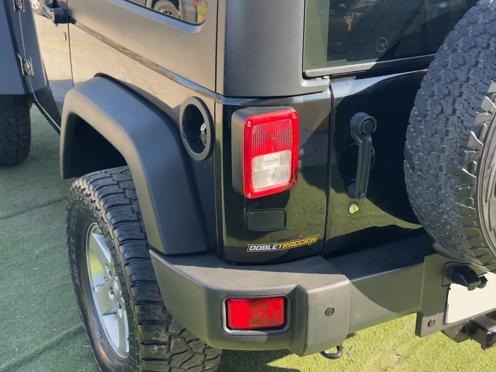 Jeep Wrangler Jk Sport — foto 9 de 17