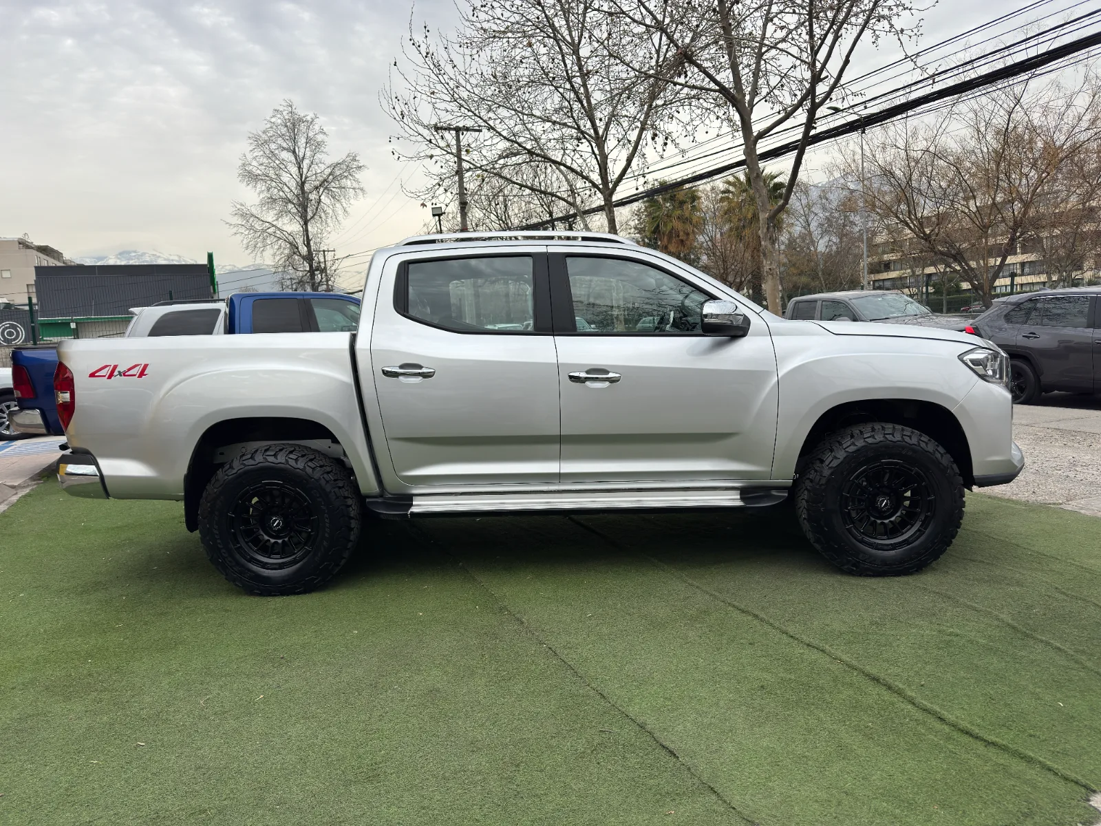 Maxus T60 — foto 8 de 20