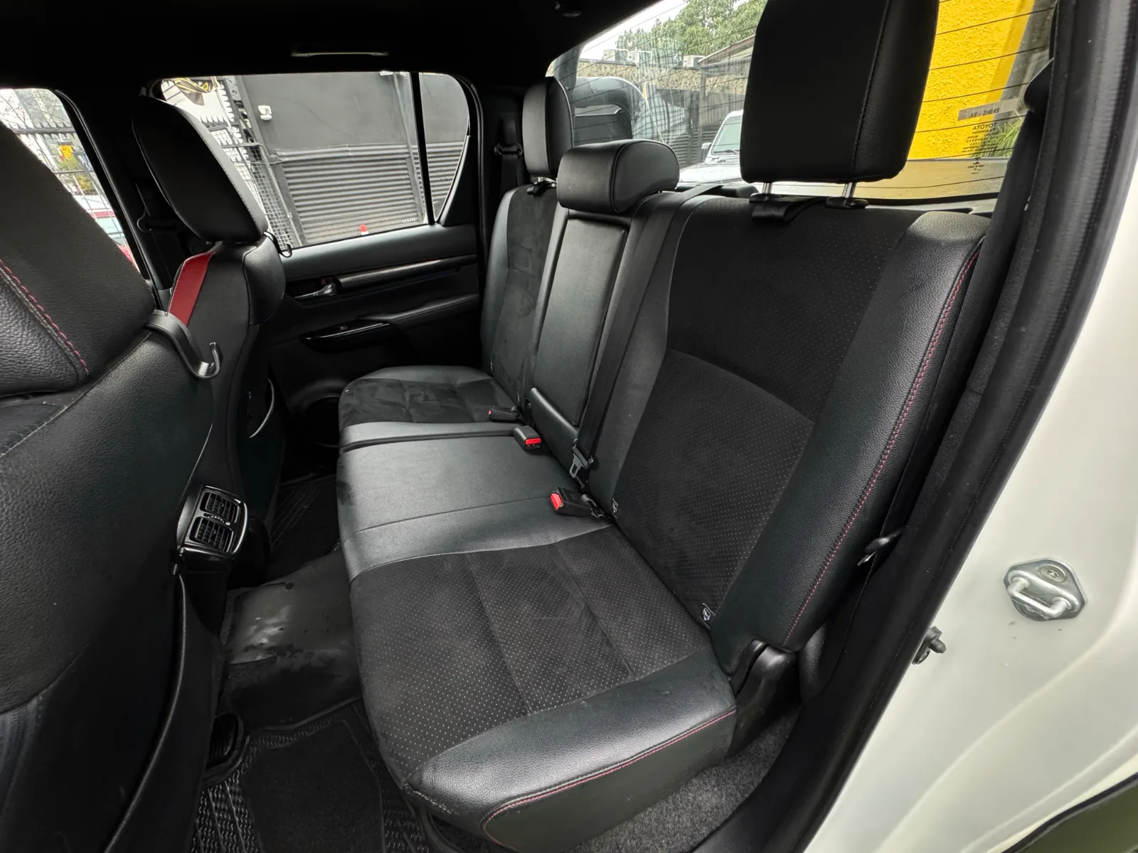 Toyota Hilux Gr — foto 18 de 21