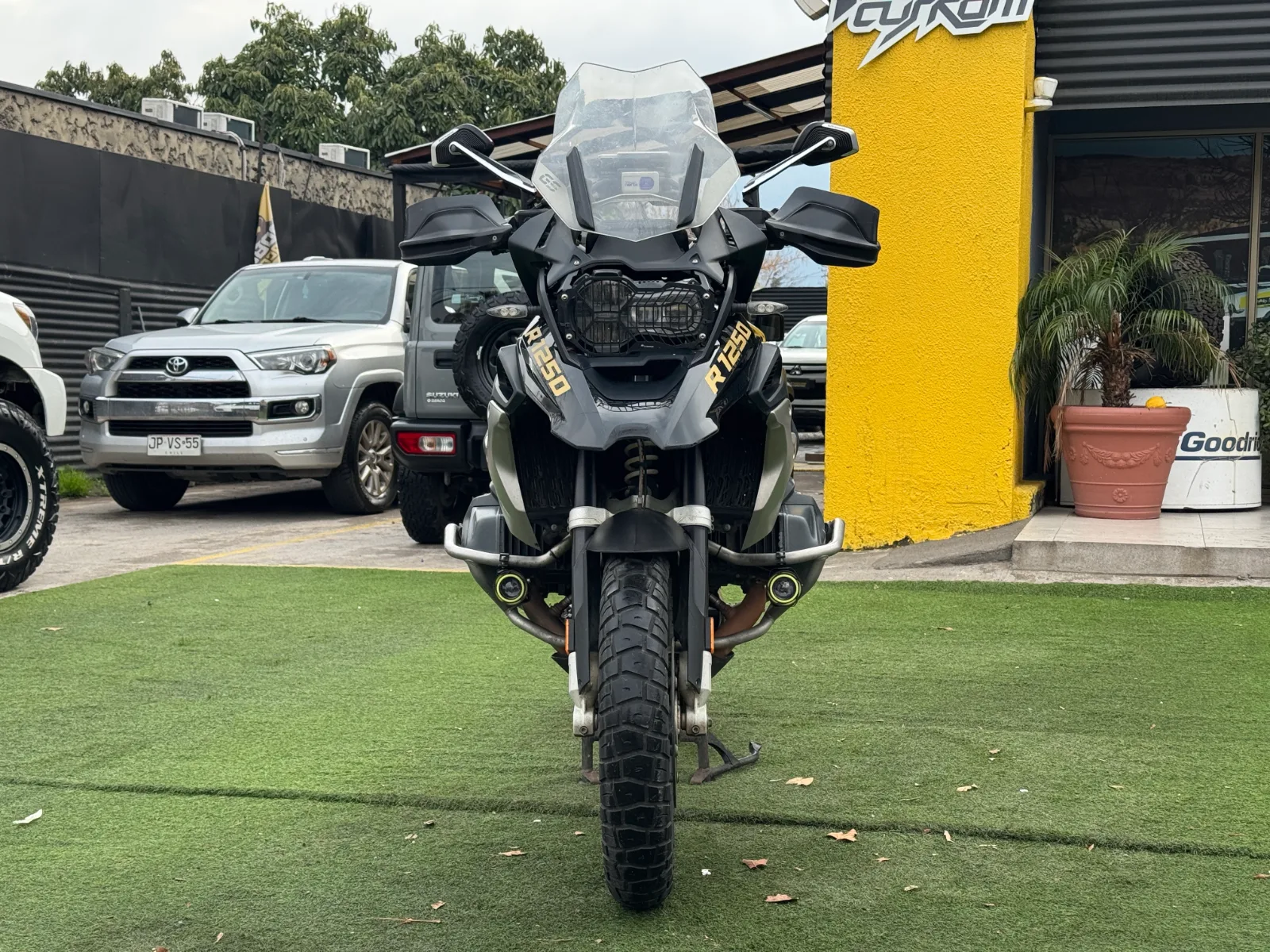 BMW Gs 1250 Ii — foto 3 de 14