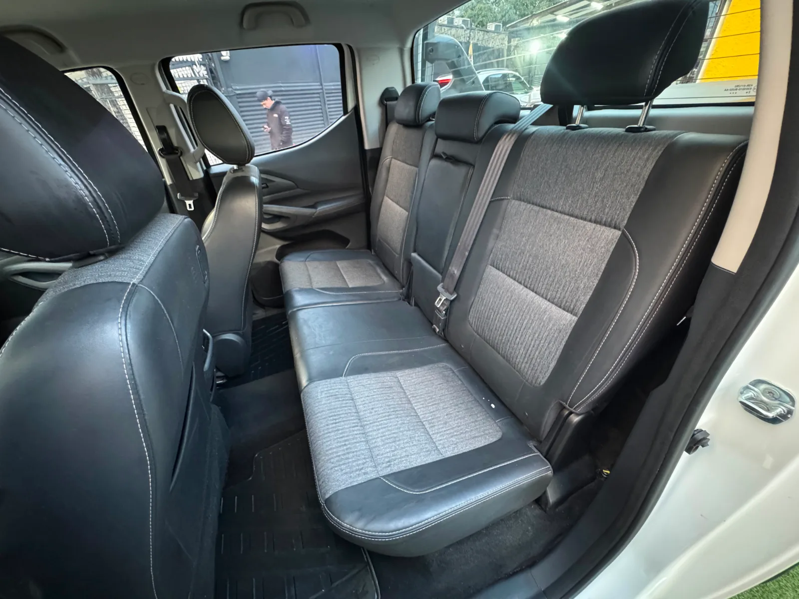 Peugeot Landtrek — foto 18 de 19