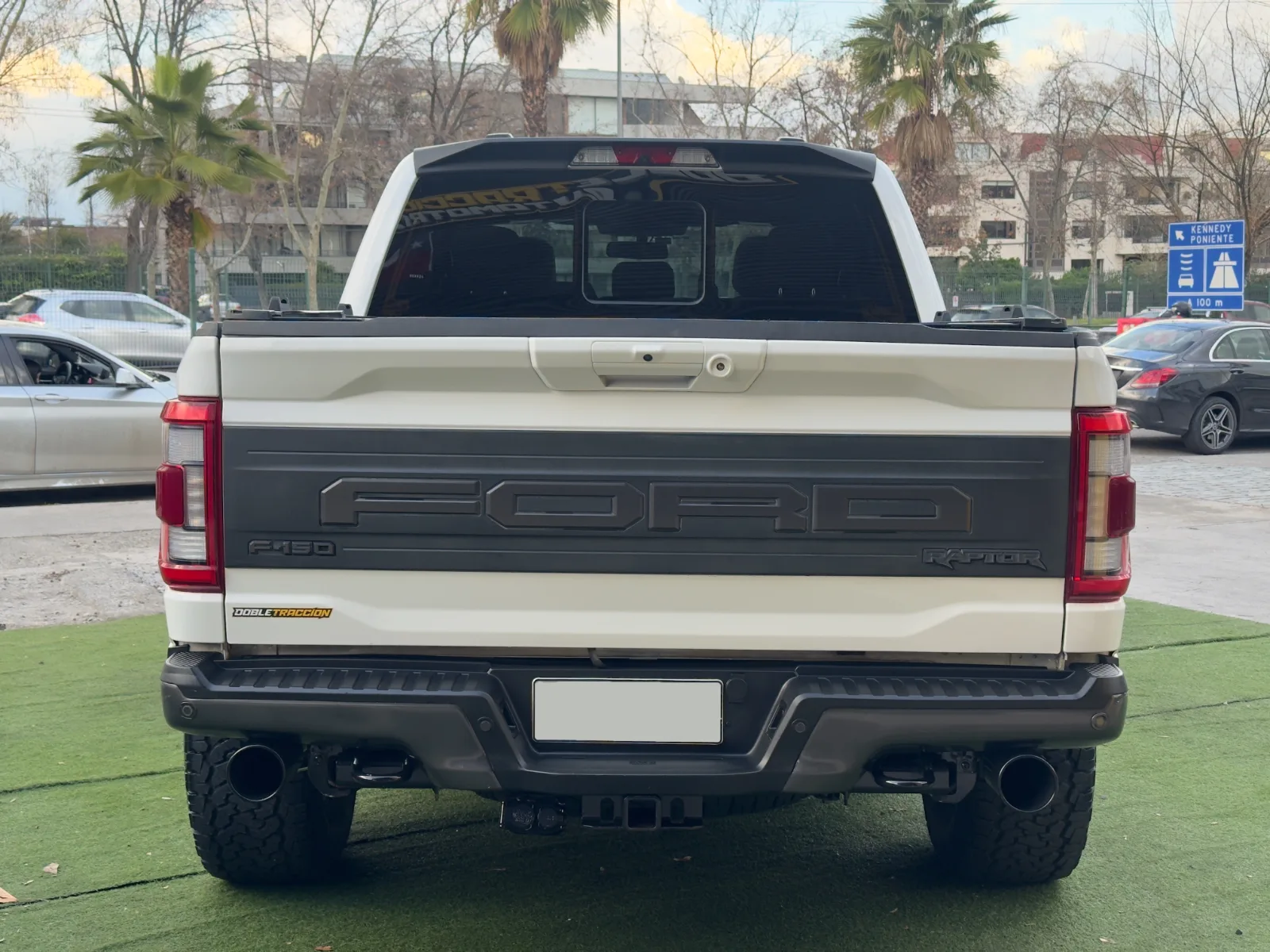 Ford F-150 Raptor — foto 6 de 20