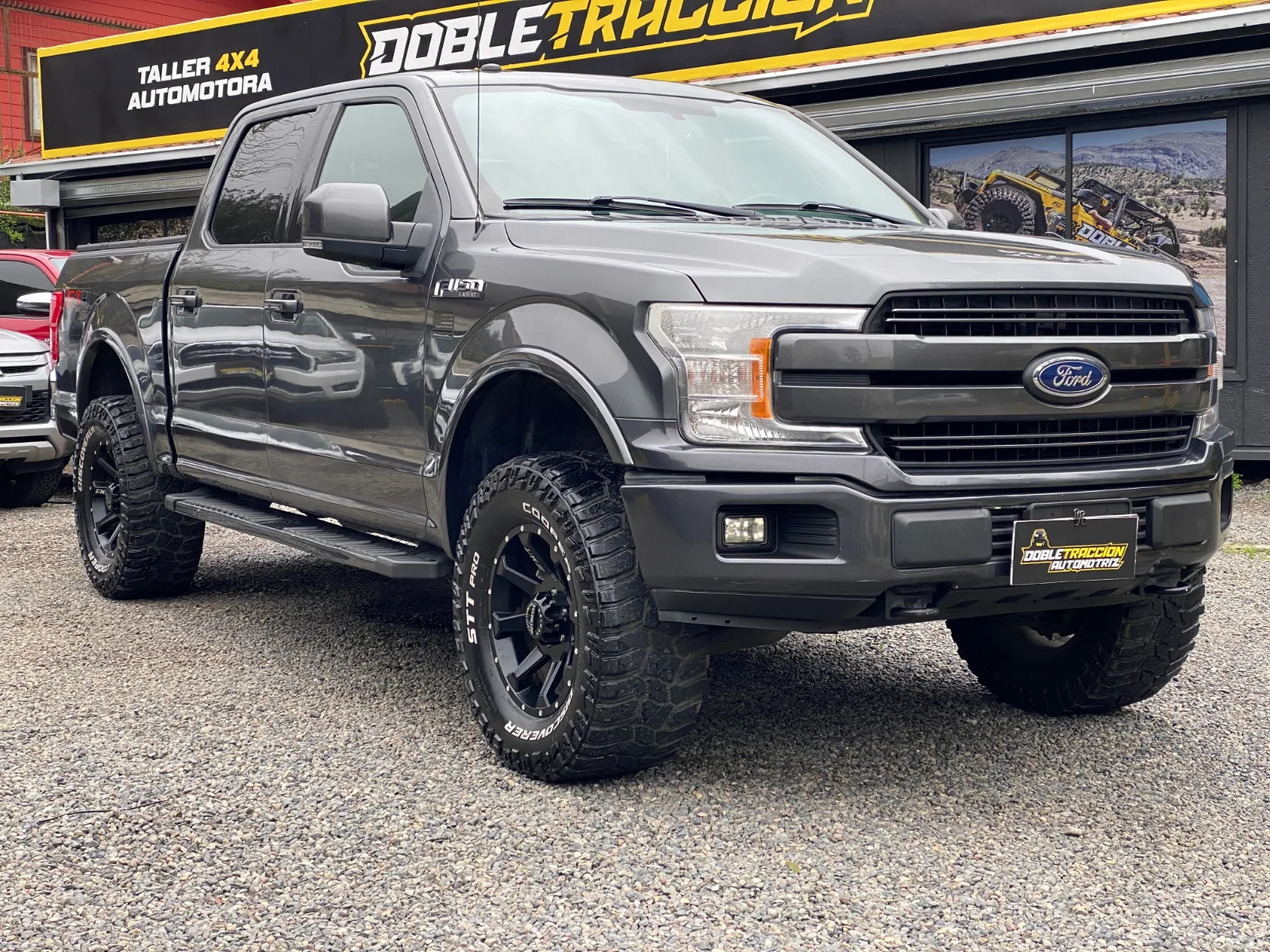 Ford F-150 Lariat Sport
